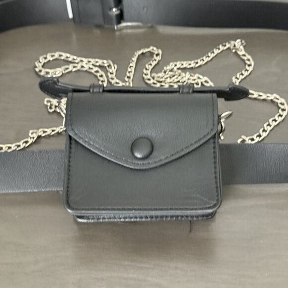 Belt Waist Bag Fannypack - Picture 8 of 13